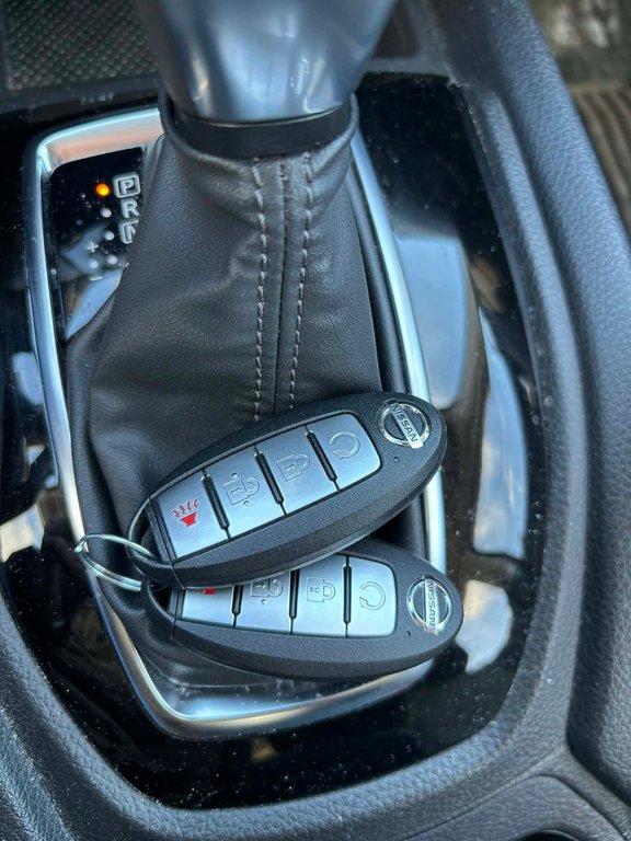 Nissan Qashqai SV, JAMAIS ACCIDENTÉ, SIÈGES CHAUFFANTS, MAGS 2020 à Mirabel, Québec - 16 - w1024h768px