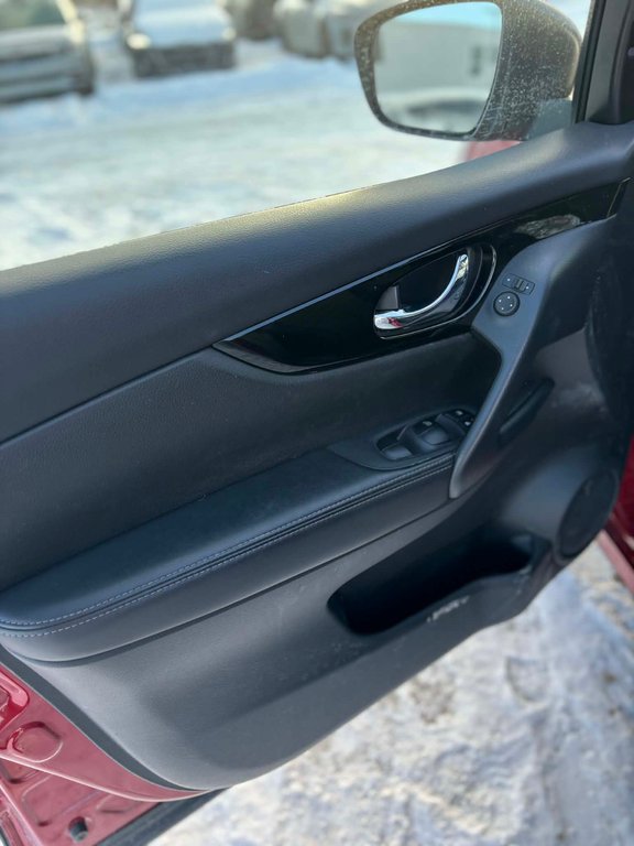 Nissan Qashqai SV, JAMAIS ACCIDENTÉ, SIÈGES CHAUFFANTS, MAGS 2020 à Mirabel, Québec - 6 - w1024h768px