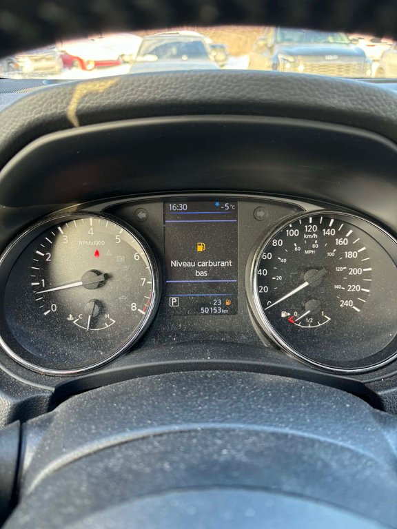 Nissan Qashqai SV, JAMAIS ACCIDENTÉ, SIÈGES CHAUFFANTS, MAGS 2020 à Mirabel, Québec - 9 - w1024h768px