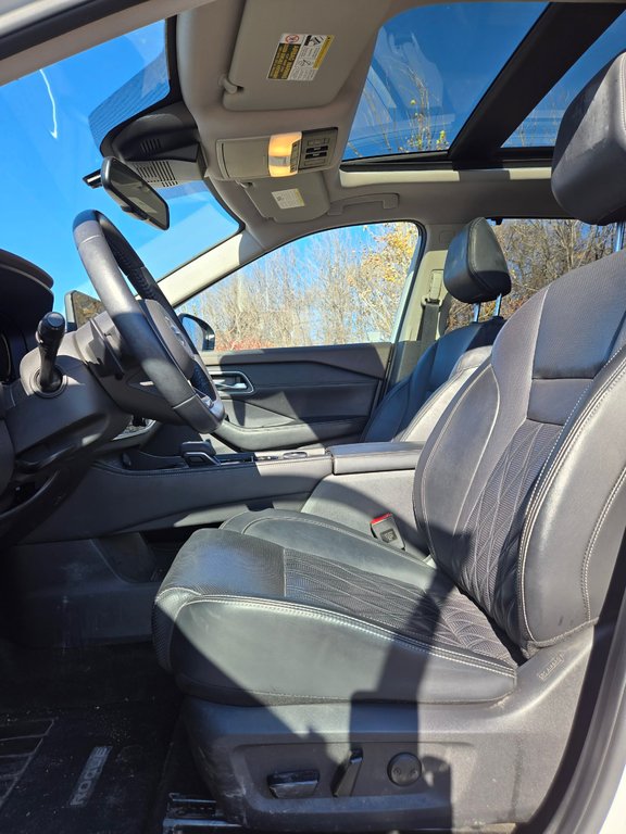 Nissan Rogue Platinum, JAMAIS ACCIDENTÉ, CUIR, GPS, TOIT, AWD 2021 à Mirabel, Québec - 8 - w1024h768px