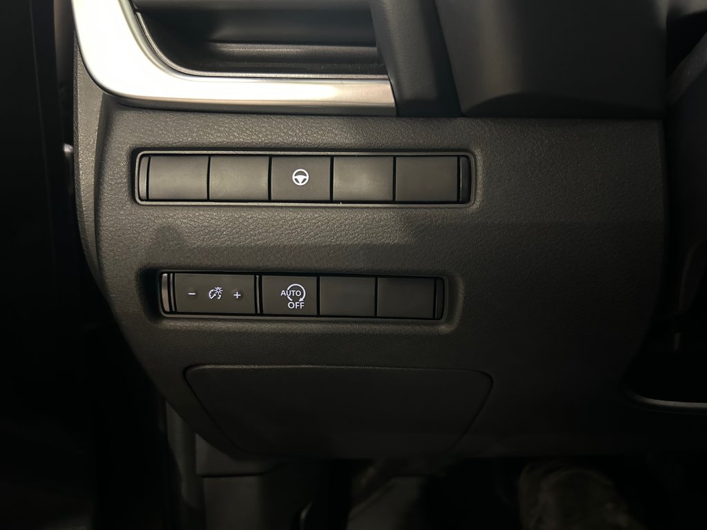 Nissan Rogue SV, AWD, JAMAIS ACCIDENTÉ, 8 PNEUS, TOIT 2023 à Mirabel, Québec - 27 - w1024h768px