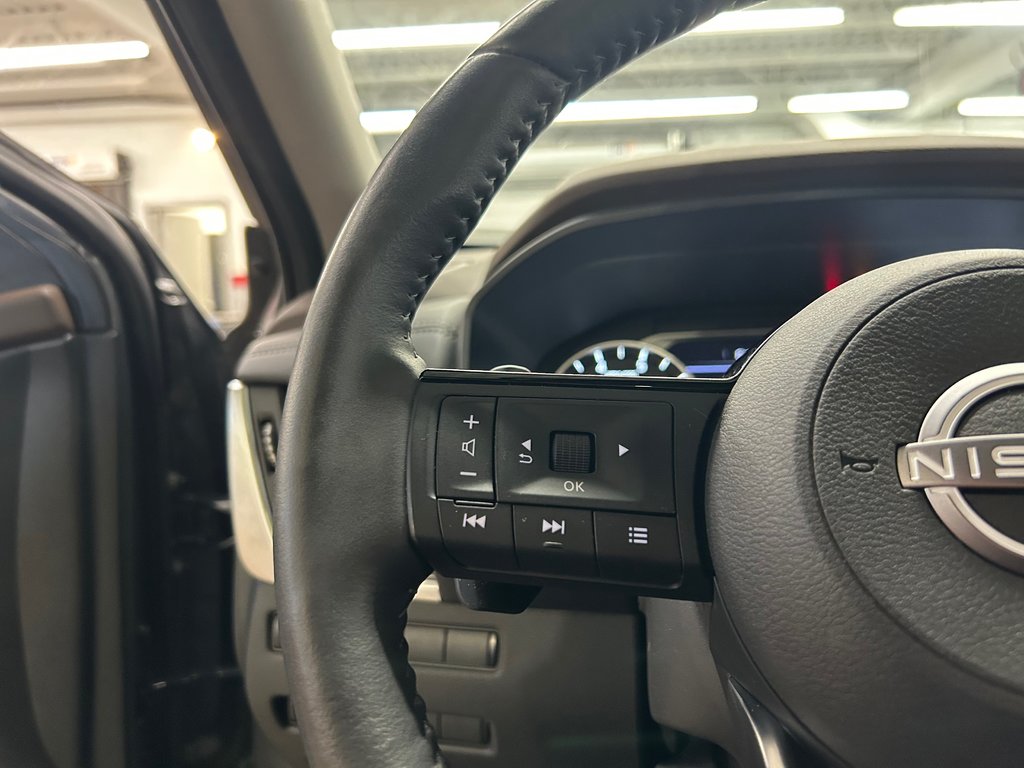 Nissan Rogue SV, AWD, JAMAIS ACCIDENTÉ, 8 PNEUS, TOIT 2023 à Mirabel, Québec - 16 - w1024h768px