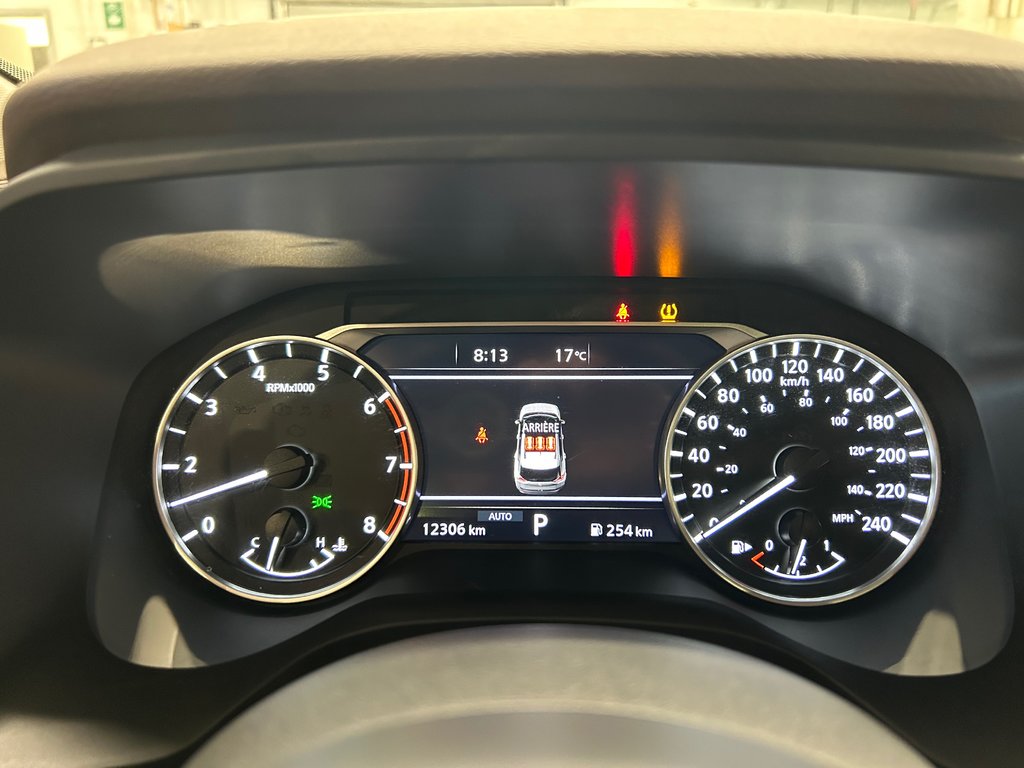 Nissan Rogue SV, AWD, JAMAIS ACCIDENTÉ, 8 PNEUS, TOIT 2023 à Mirabel, Québec - 11 - w1024h768px