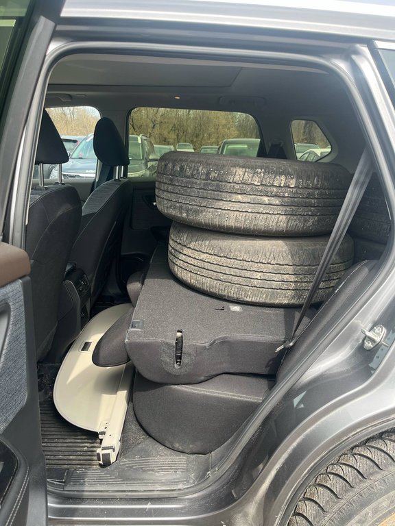 Nissan Rogue SV, AWD, JAMAIS ACCIDENTÉ, 8 PNEUS, TOIT 2023 à Mirabel, Québec - 18 - w1024h768px