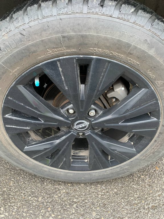 Nissan Rogue SV midnight edition, 8 PNEUS, TOIT, CUIR, AWD 2023 à Mirabel, Québec - 6 - w1024h768px