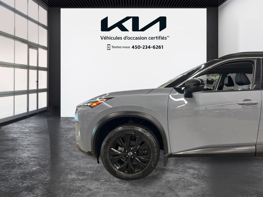 Nissan Rogue SV midnight edition, 8 PNEUS, TOIT, CUIR, AWD 2023 à Mirabel, Québec - 6 - w1024h768px