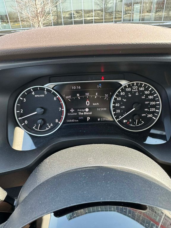 2023 Nissan Rogue SL, JAMAIS ACCIDENTÉ, CUIR, TOIT, AWD, GPS in Mirabel, Quebec - 9 - w1024h768px