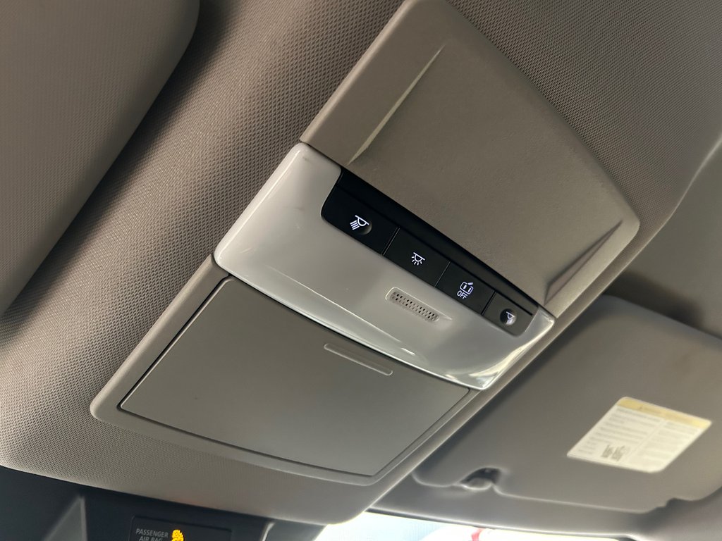 2024 Nissan Rogue S, JAMAIS ACCIDENTÉ, AWD, 8 PNEUS, MAGS in Mirabel, Quebec - 23 - w1024h768px