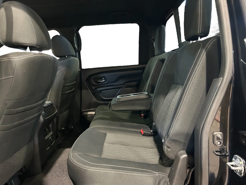 2018 Nissan Titan SV MIDNIGHT EDITION, JAMAIS ACCIDENTÉ, GPS, HITCH in Mirabel, Quebec - 27 - w1024h768px