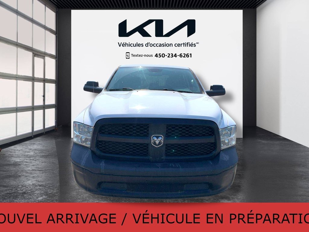 2018 Ram 1500 TRADESMAN, 8 PNEUS, AUCUN ACCIDENT, 4X4, HITCH in Mirabel, Quebec - 13 - w1024h768px