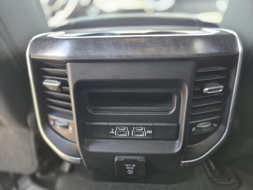 2020 Ram 1500 BIG HORN, QUAD CAB, MAGS, V8 HEMI, AUCUN ACCIDENT in Mirabel, Quebec - 16 - w1024h768px