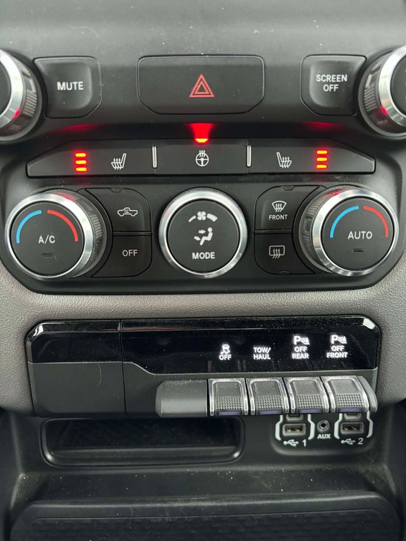 2022 Ram 1500 Big Horn, JAMAIS ACCIDENTÉ, V6, CREW CAB, 4X4 in Mirabel, Quebec - 17 - w1024h768px