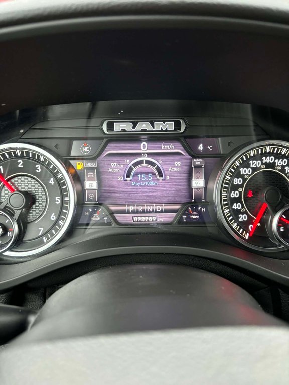 2022 Ram 1500 Big Horn, JAMAIS ACCIDENTÉ, V6, CREW CAB, 4X4 in Mirabel, Quebec - 10 - w1024h768px