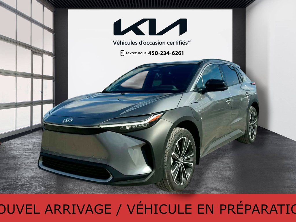 Toyota bZ4X XLE Tech, JAMAIS ACCIDENTÉ, CUIR, TOIT, AWD 2025 à Mirabel, Québec - 1 - w1024h768px