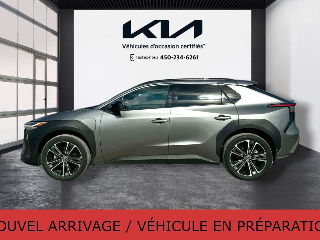 Toyota bZ4X XLE Tech, JAMAIS ACCIDENTÉ, CUIR, TOIT, AWD 2025 à Mirabel, Québec - 3 - w1024h768px