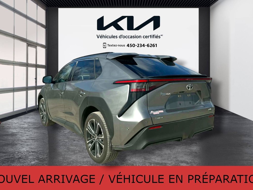 Toyota bZ4X XLE Tech, JAMAIS ACCIDENTÉ, CUIR, TOIT, AWD 2025 à Mirabel, Québec - 12 - w1024h768px