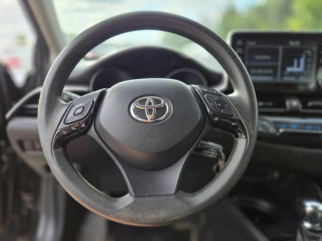 Toyota C-HR LE, JAMAIS ACCIDENTÉ, 8 PNEUS, AUTOMATIQUE 2021 à Mirabel, Québec - 9 - w1024h768px