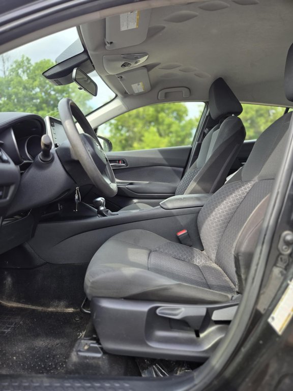 Toyota C-HR LE, JAMAIS ACCIDENTÉ, 8 PNEUS, AUTOMATIQUE 2021 à Mirabel, Québec - 8 - w1024h768px