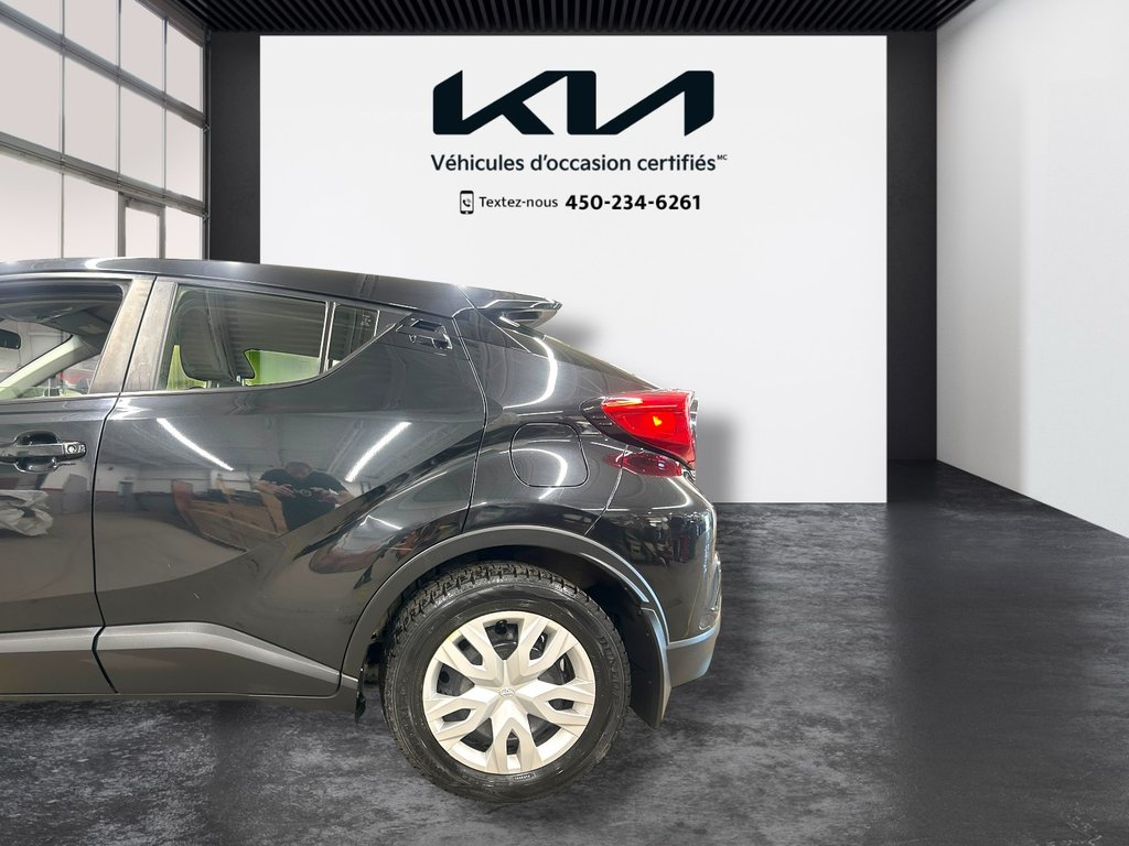 2021 Toyota C-HR LE, JAMAIS ACCIDENTÉ, AUTOMATIQUE in Mirabel, Quebec - 25 - w1024h768px