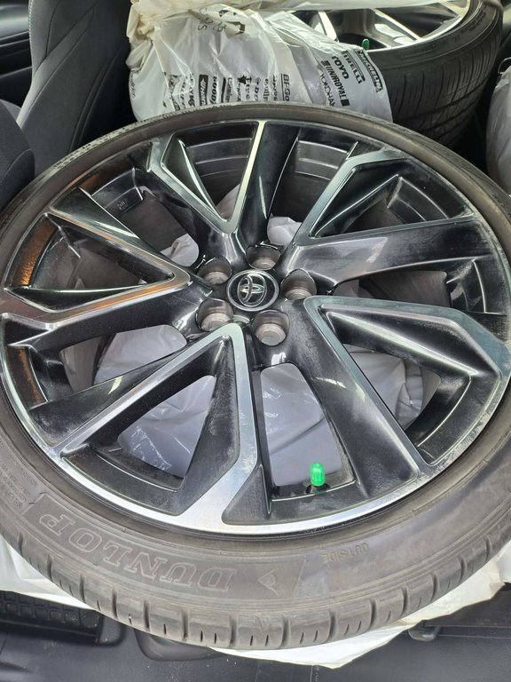 2022 Toyota Corolla Hatchback SE, JAMAIS ACCIDENTÉ, 8 PNEUS, VOLANT CHAUFFANT in Mirabel, Quebec - 4 - w1024h768px