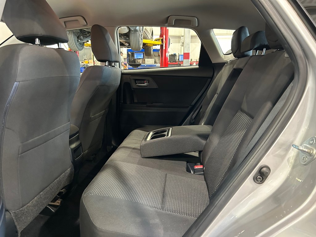 Toyota Corolla iM CVT, JAMAIS ACCIDENTÉ, 8 PNEUS, AUTOMATIQUE 2017 à Mirabel, Québec - 26 - w1024h768px