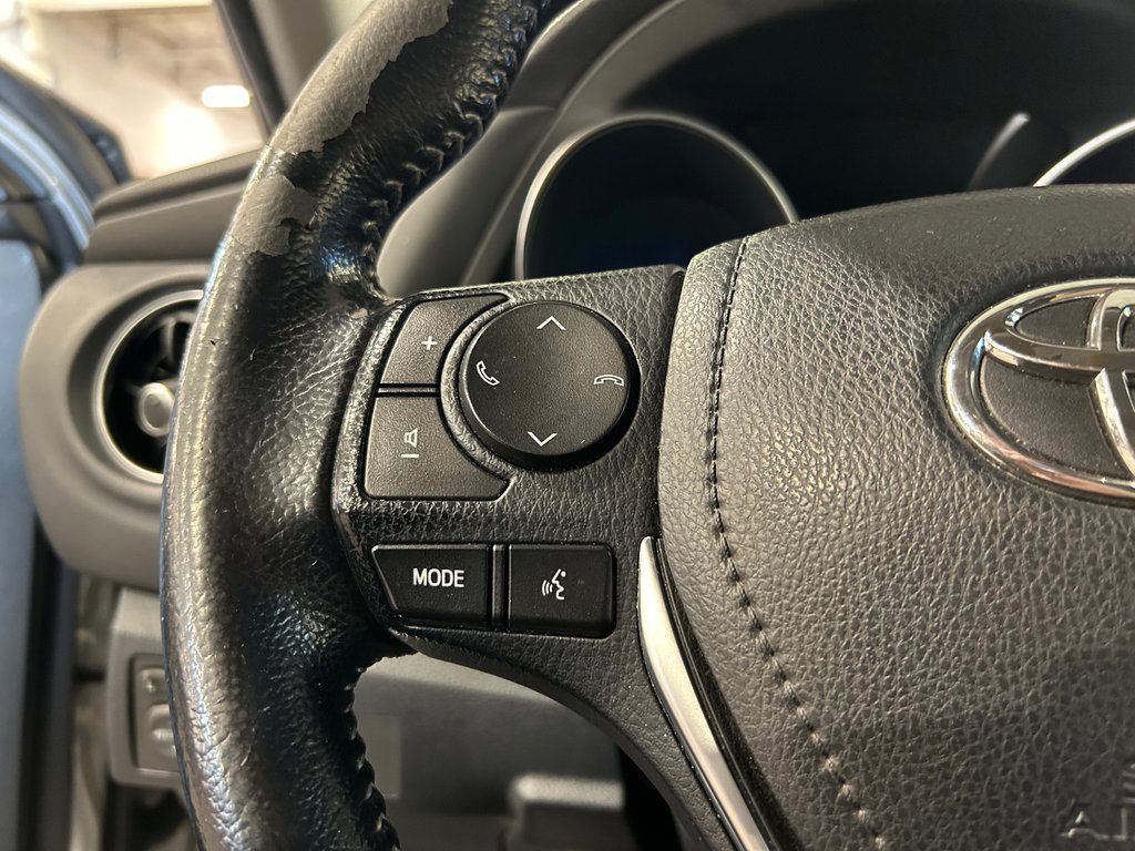 Toyota Corolla iM CVT, JAMAIS ACCIDENTÉ, 8 PNEUS, AUTOMATIQUE 2017 à Mirabel, Québec - 15 - w1024h768px