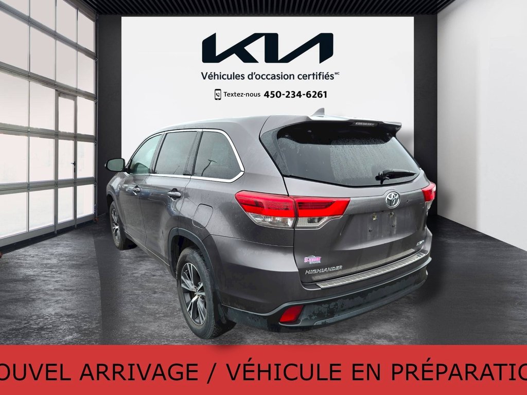 Toyota Highlander LE, JAMAIS ACCIDENTÉ, 8 PASSAGERS, AWD 2017 à Mirabel, Québec - 13 - w1024h768px