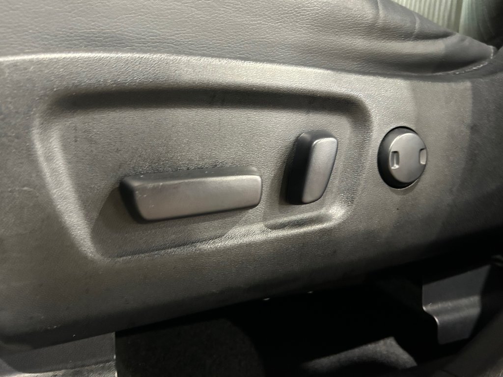 Toyota Highlander LE, JAMAIS ACCIDENTÉ, 8 PASSAGERS, AWD 2017 à Mirabel, Québec - 10 - w1024h768px