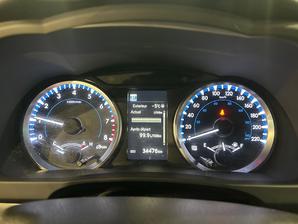 Toyota Highlander LE, JAMAIS ACCIDENTÉ, 8 PASSAGERS, AWD 2017 à Mirabel, Québec - 12 - w1024h768px