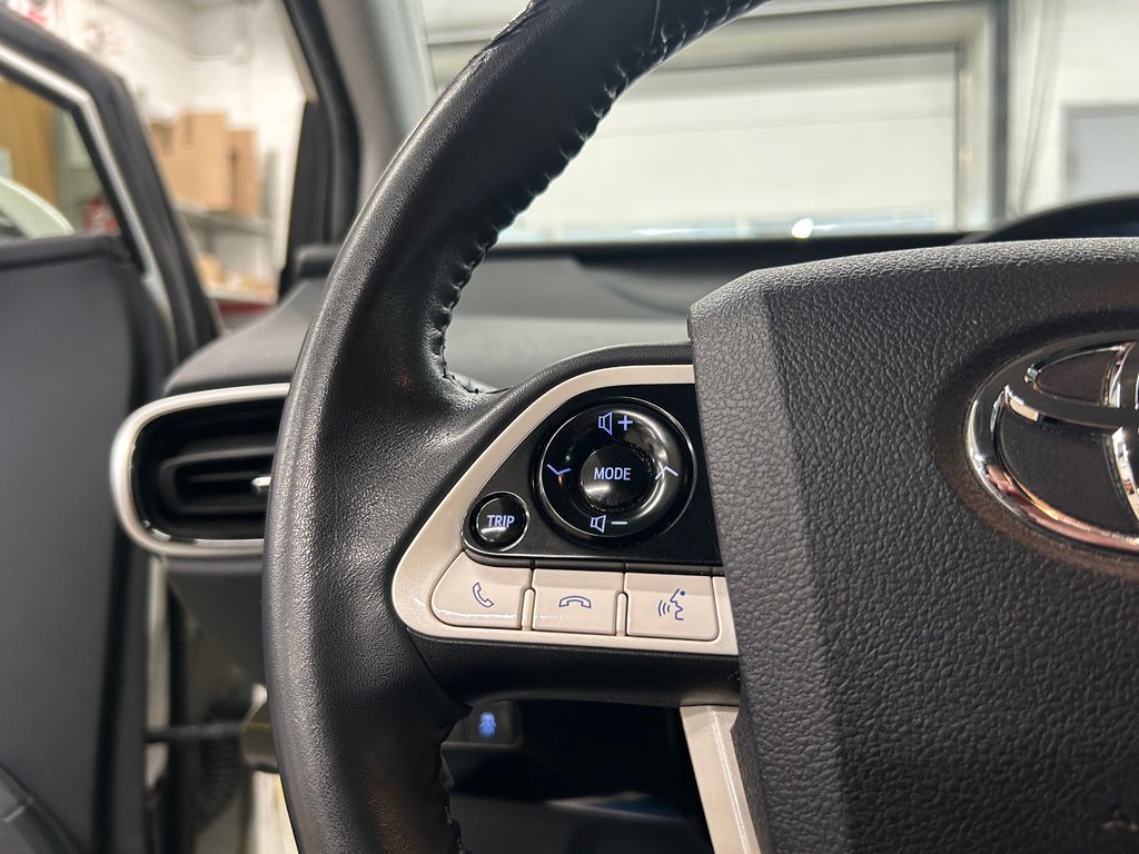 2018 Toyota PRIUS PRIME BRANCHABLE, JAMAIS ACCIDENTÉ, HYBRIDE, A/C in Mirabel, Quebec - 15 - w1024h768px