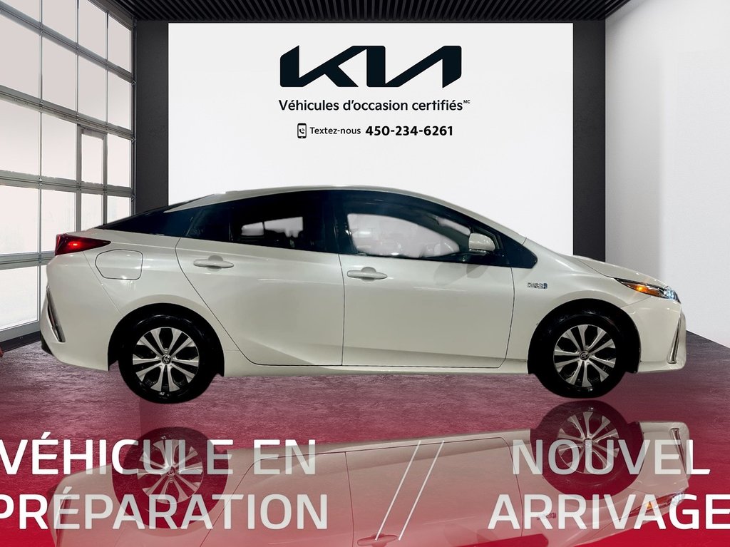 2021 Toyota PRIUS PRIME LE, 8 PNEUS, JAMAIS ACCIDENTÉ, GPS in Mirabel, Quebec - 19 - w1024h768px