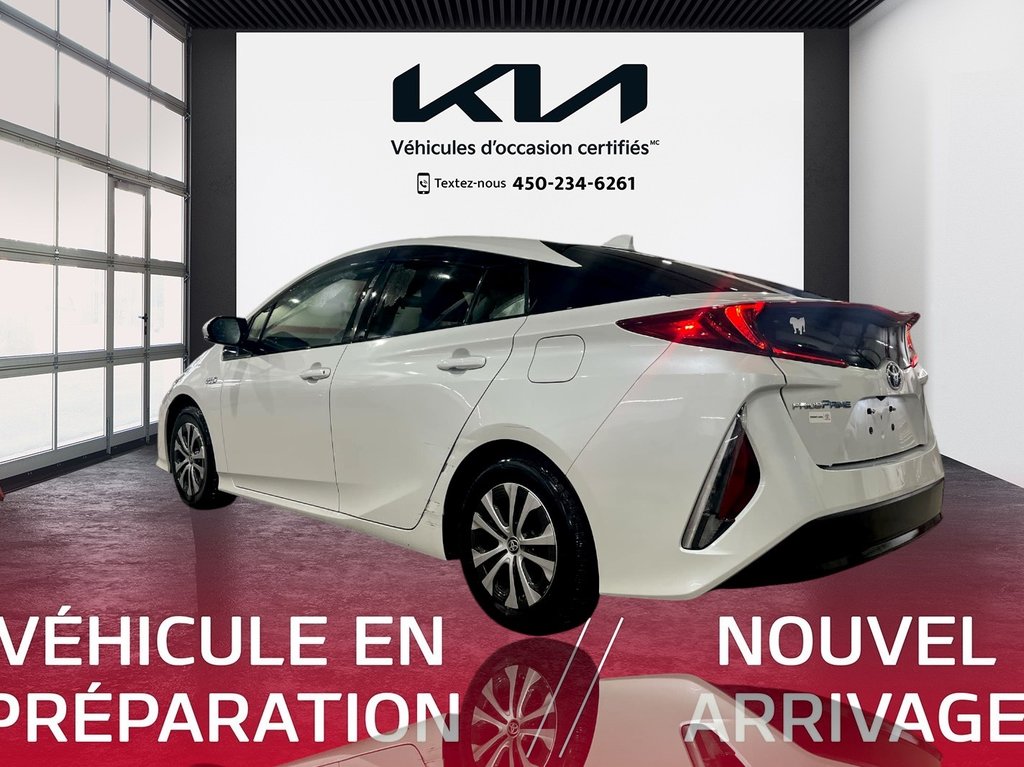 2021 Toyota PRIUS PRIME LE, 8 PNEUS, JAMAIS ACCIDENTÉ, GPS in Mirabel, Quebec - 11 - w1024h768px