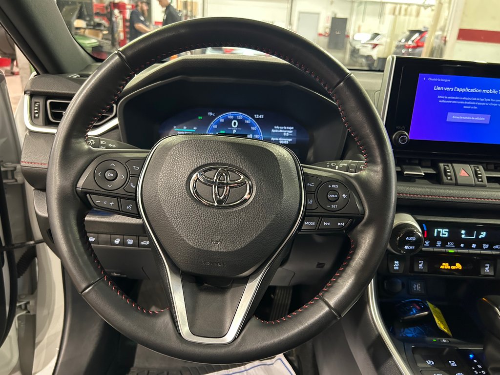 Toyota RAV4 Prime XSE, 8 PNEUS, JAMAIS ACCIDENTÉ, CUIR, TOIT, AWD 2023 à Mirabel, Québec - 13 - w1024h768px
