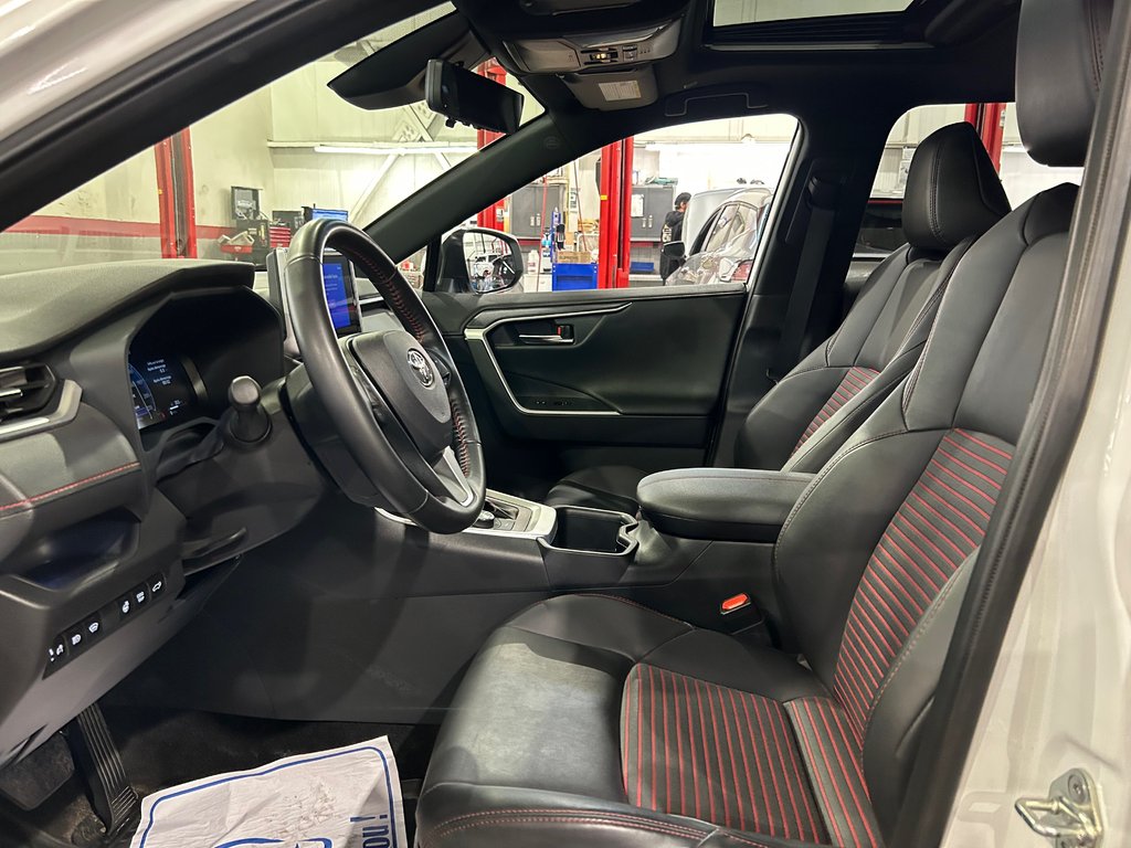 Toyota RAV4 Prime XSE, 8 PNEUS, JAMAIS ACCIDENTÉ, CUIR, TOIT, AWD 2023 à Mirabel, Québec - 11 - w1024h768px