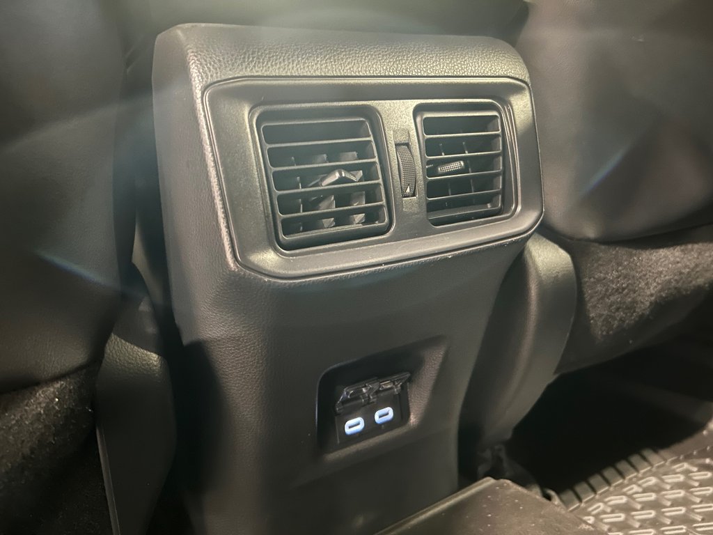 Toyota RAV4 Prime XSE, JAMAIS ACCIDENTÉ, 8 PNEUS, TOIT, CUIR, AWD 2023 à Mirabel, Québec - 32 - w1024h768px