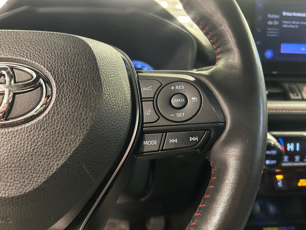 Toyota RAV4 Prime XSE, JAMAIS ACCIDENTÉ, 8 PNEUS, TOIT, CUIR, AWD 2023 à Mirabel, Québec - 18 - w1024h768px