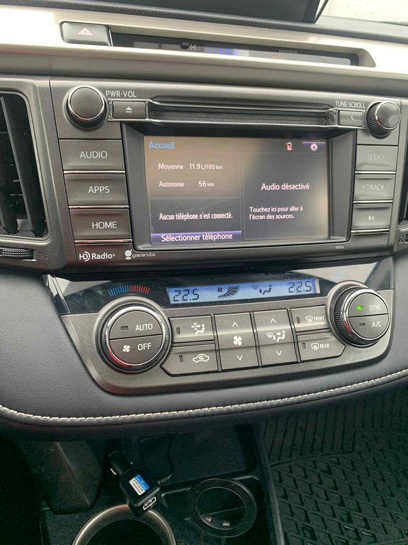 Toyota RAV4 XLE, JAMAIS ACCIDENTÉ, TOIT, AWD, PNEUS D'HIVER 2015 à Mirabel, Québec - 14 - w1024h768px
