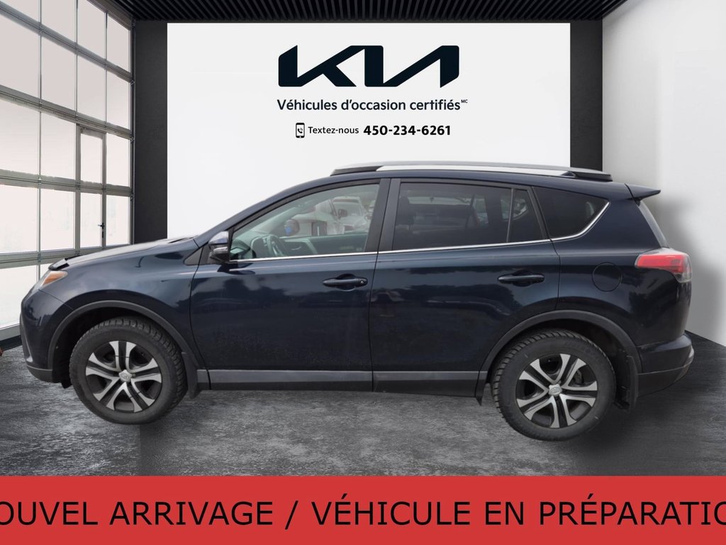 Toyota RAV4 XLE, 8 ROUES, AWD, TOIT, HITCH, TOIT, MAGS 2018 à Mirabel, Québec - 6 - w1024h768px