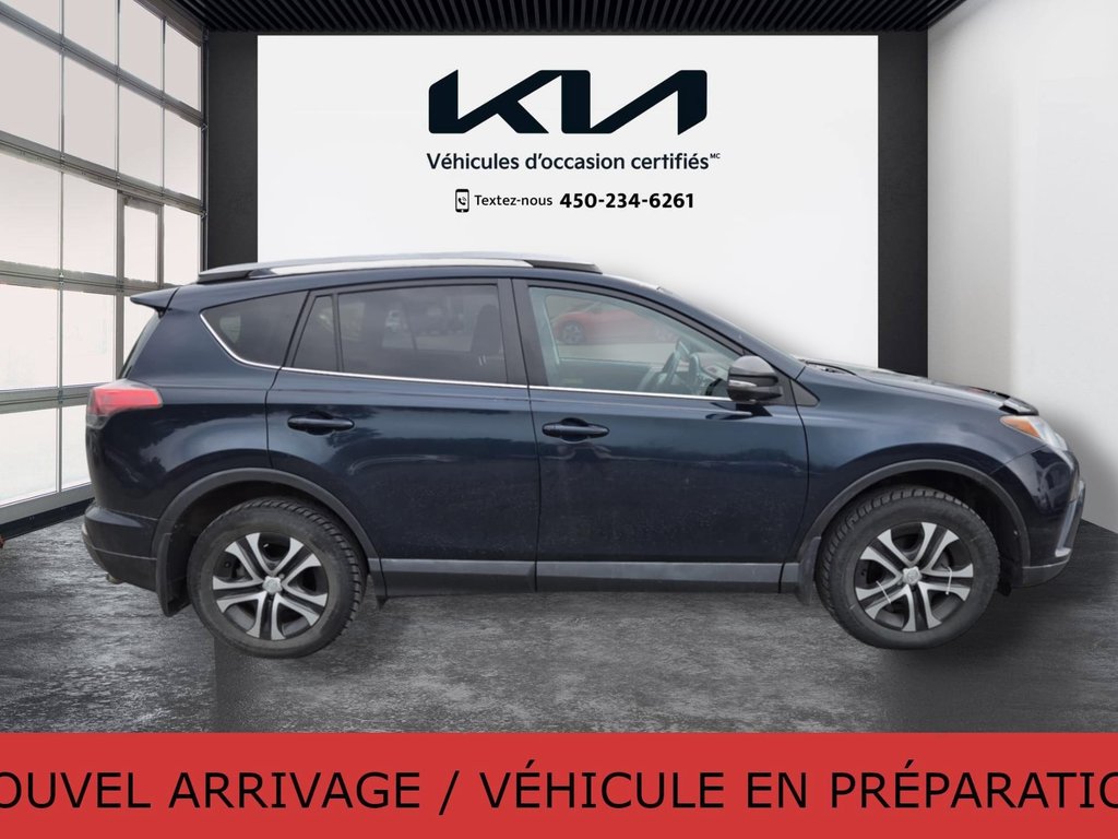 Toyota RAV4 XLE, 8 ROUES, AWD, TOIT, HITCH, TOIT, MAGS 2018 à Mirabel, Québec - 18 - w1024h768px