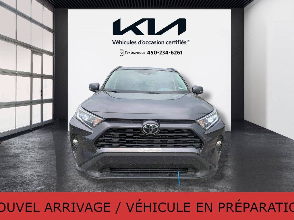 Toyota RAV4 XLE, AWD, TOIT, 8 ROUES, AUCUN ACCIDENT 2019 à Mirabel, Québec - 4 - w1024h768px