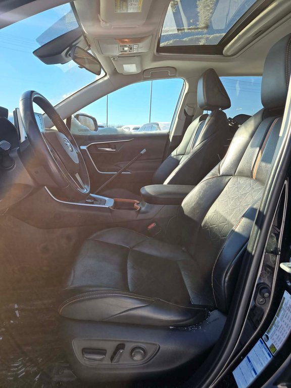 Toyota RAV4 Trail, 8 PNEUS, AWD, TOIT OUVRANT, CUIR, MAGS 2019 à Mirabel, Québec - 8 - w1024h768px