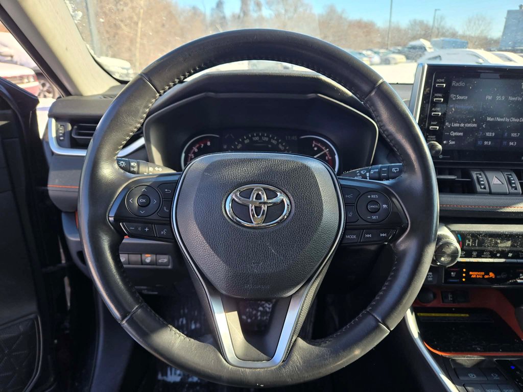 Toyota RAV4 Trail, 8 PNEUS, AWD, TOIT OUVRANT, CUIR, MAGS 2019 à Mirabel, Québec - 9 - w1024h768px