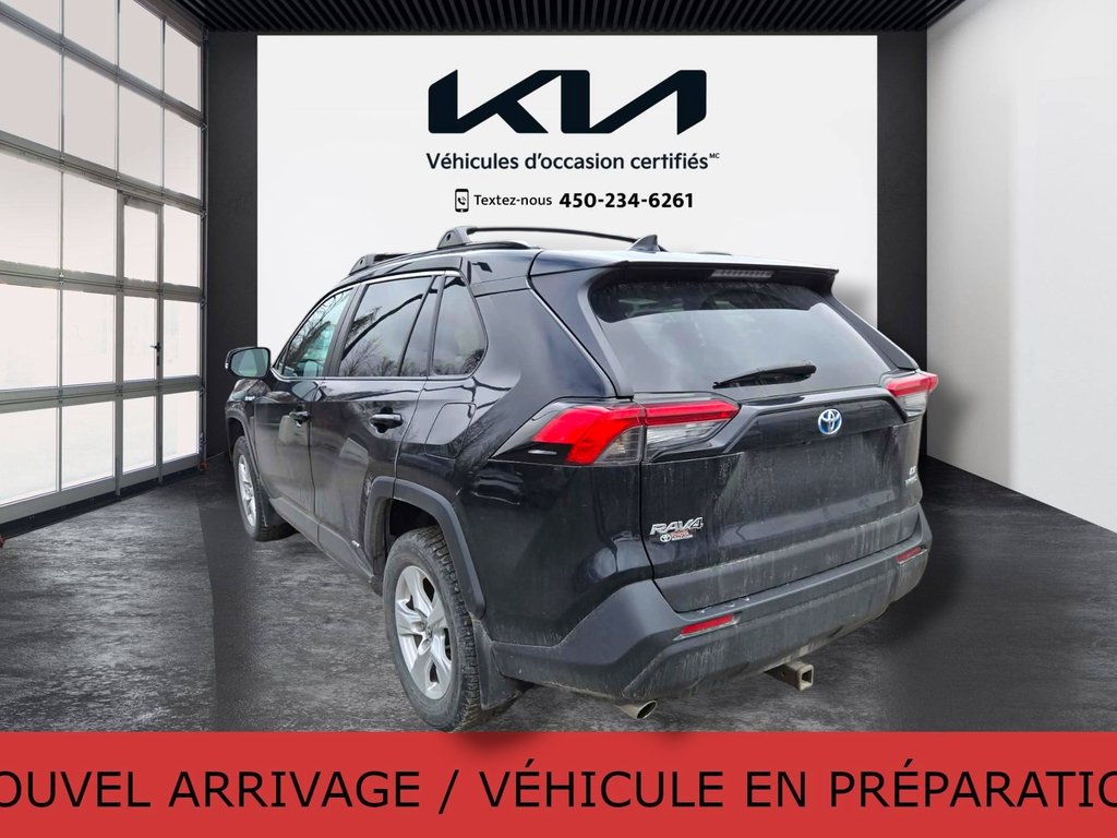 Toyota RAV4 Hybrid LE, JAMAIS ACCIDENTÉ, HITCH, AWD 2019 à Mirabel, Québec - 12 - w1024h768px