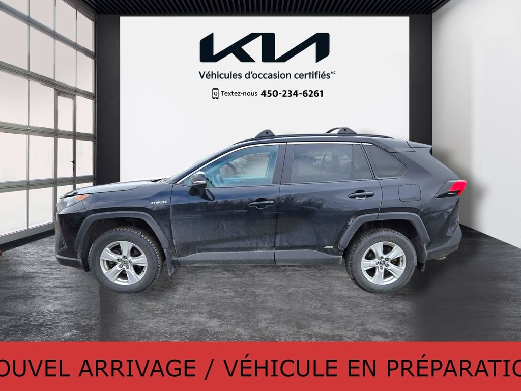 Toyota RAV4 Hybrid LE, JAMAIS ACCIDENTÉ, HITCH, AWD 2019 à Mirabel, Québec - 3 - w1024h768px