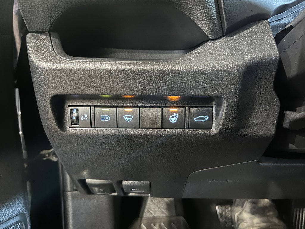 Toyota RAV4 XLE, JAMAIS ACCIDENTÉ, 8 PNEUS, AWD, TOIT 2021 à Mirabel, Québec - 14 - w1024h768px