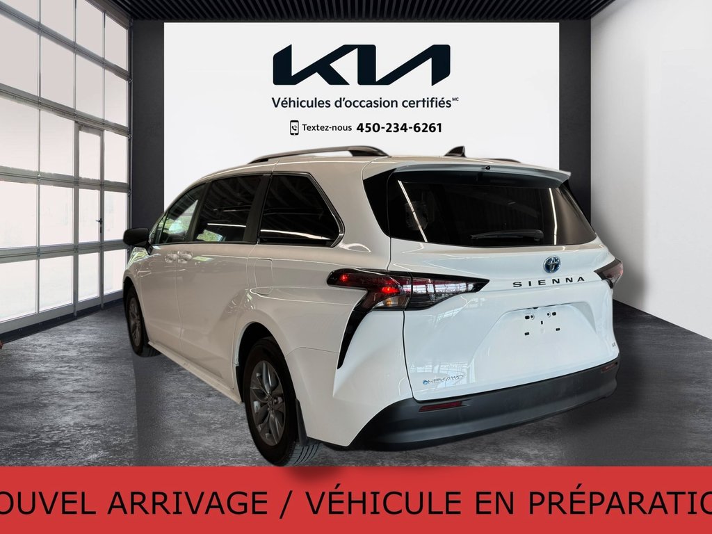 2025 Toyota Sienna LE HYBRIDE, JAMAIS ACCIDENTÉ, 8 PASSAGERS, AWD in Mirabel, Quebec - 13 - w1024h768px