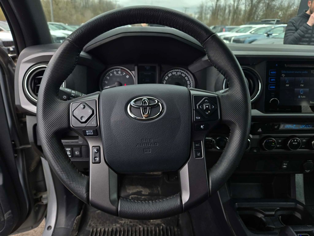 Toyota Tacoma TRD Off Road, JAMAIS ACCIDENTÉ, V6, HITCH 2018 à Mirabel, Québec - 16 - w1024h768px