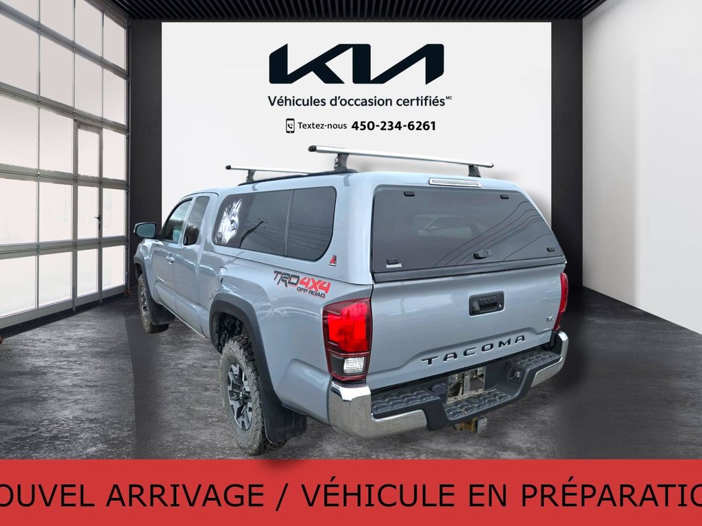 Toyota Tacoma TRD Off Road, JAMAIS ACCIDENTÉ, V6, HITCH 2018 à Mirabel, Québec - 12 - w1024h768px