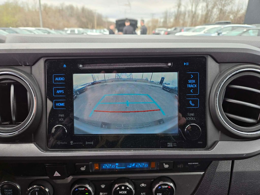 Toyota Tacoma TRD Off Road, JAMAIS ACCIDENTÉ, V6, HITCH 2018 à Mirabel, Québec - 15 - w1024h768px