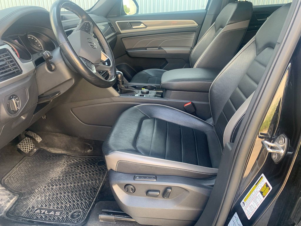 2021 Volkswagen Atlas Cross Sport Highline, JAMAIS ACCIDENTÉ, CUIR, TOIT, AWD, MAGS in Mirabel, Quebec - 8 - w1024h768px
